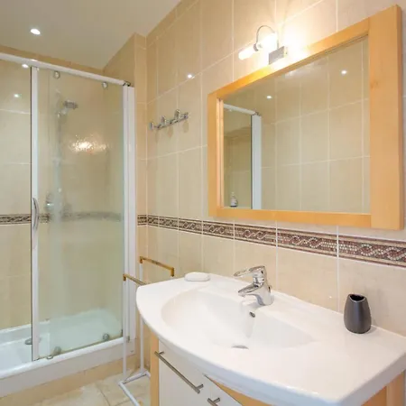 Azur By Sainte-Maxime